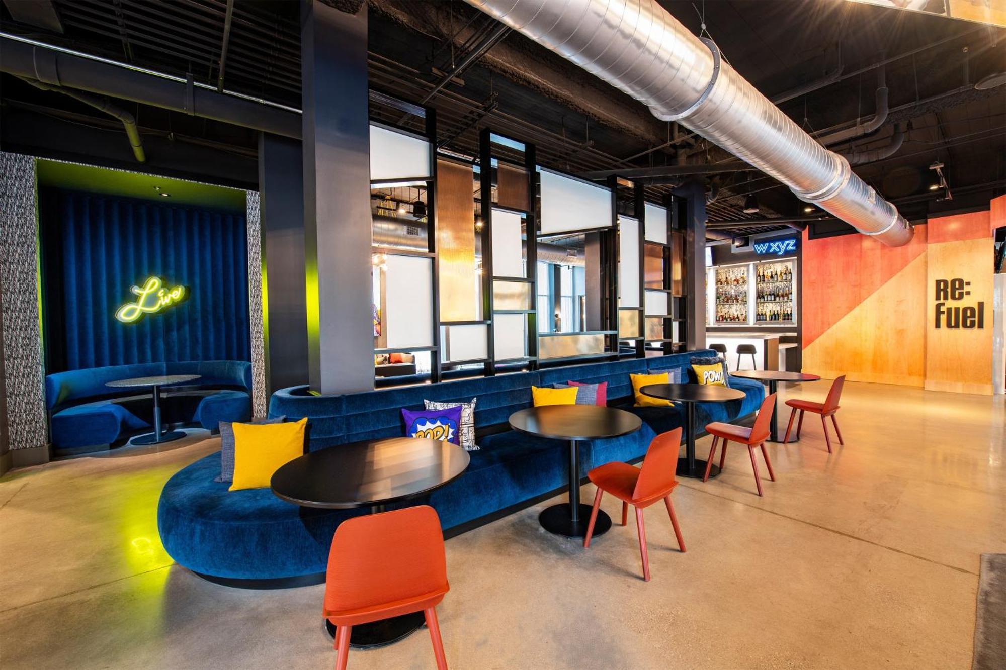Aloft Savannah Downtown Historic District Exterior photo